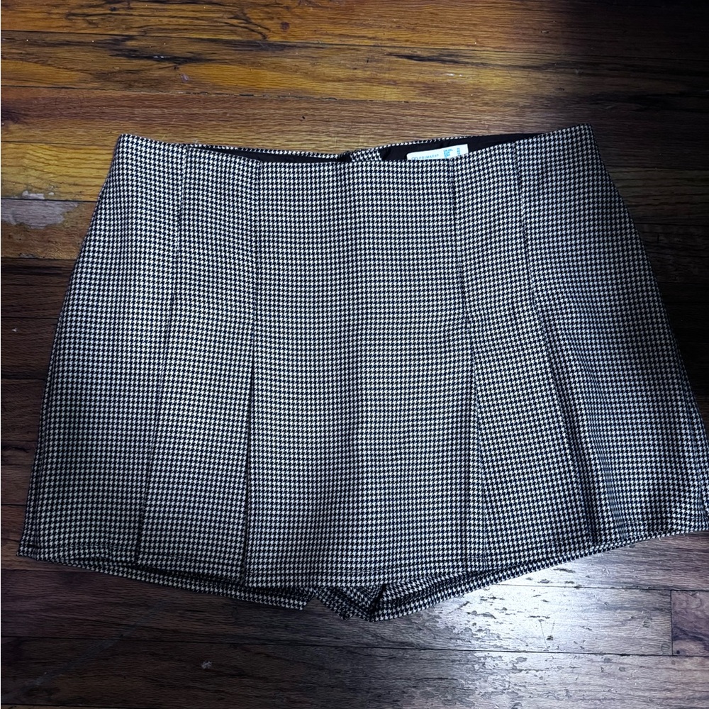 Primark Black and White Checkered Mini Skirt
